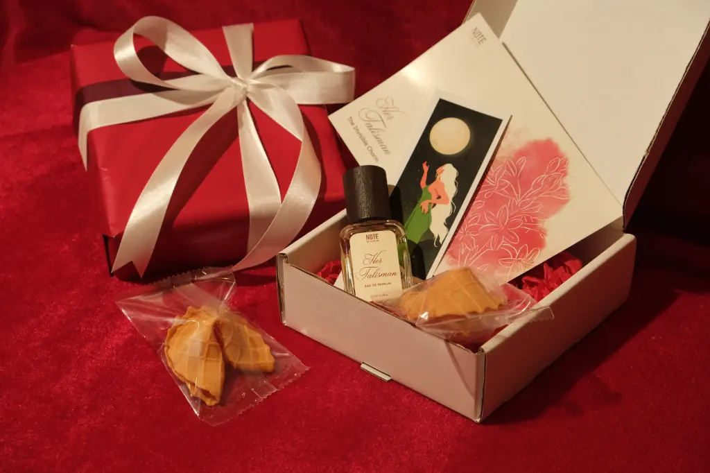 NOTE - Gift Set: Her Talisman